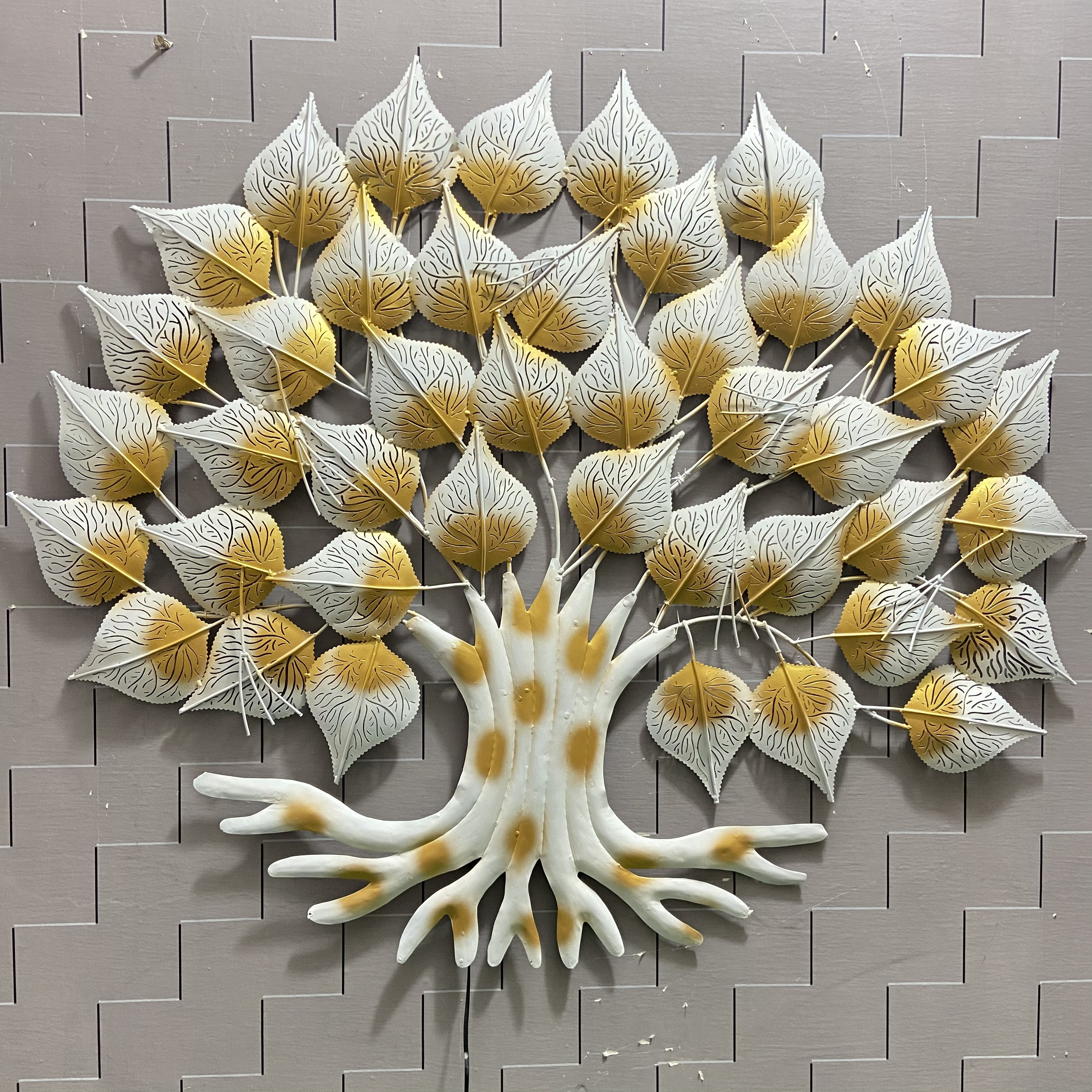 white-gold-tree-metal-wall-art